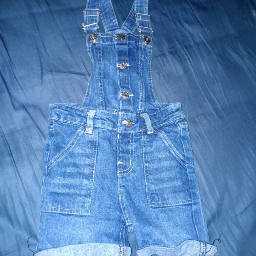 XS 4/5 Cute Jean short Overalls